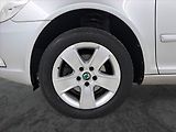 Škoda Octavia (2011) Elegance 1.9 TDI, Tempomat - náhled 15