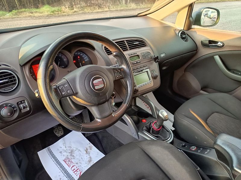 Seat Altea (2008) 2.0 147Kw Freetrack 4x4!!! - fotka 43 z 48