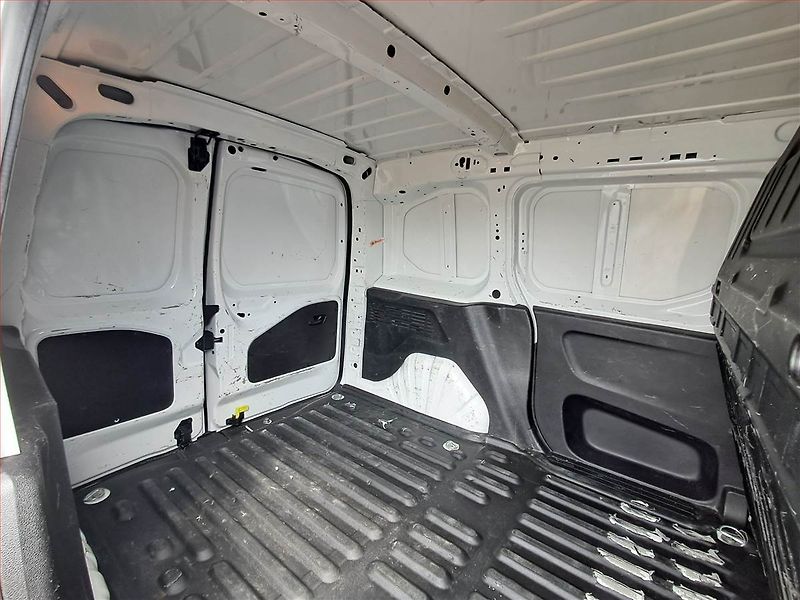 Citroën Berlingo (2019) 1.6 BlueHDi, ČR, 1Maj, DPH - fotka 14 z 15