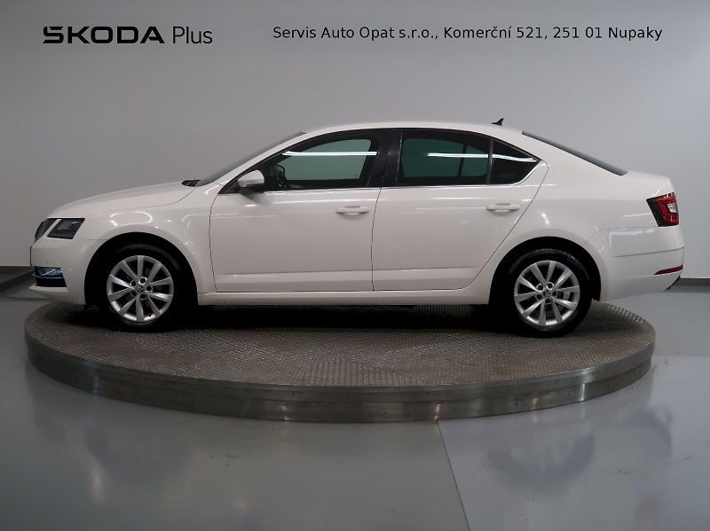Škoda Octavia (2018) STYLE 1.6TDI 85KW DSG - fotka 3 z 37