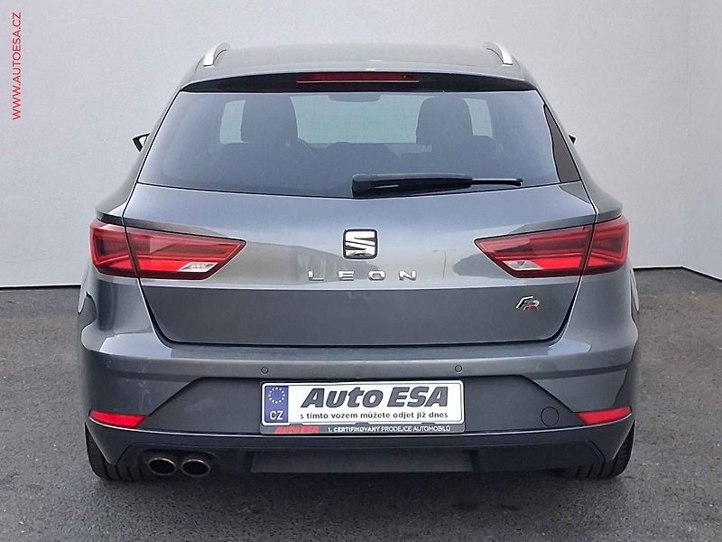 Seat Leon (2018) 1.8 TSi, FR, LED, navi, TZ - fotka 5 z 17