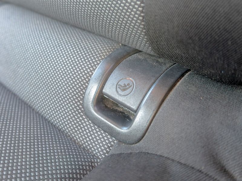 Škoda Octavia (2014) ČR 1.2TSI – 2x PNEU - fotka 29 z 38