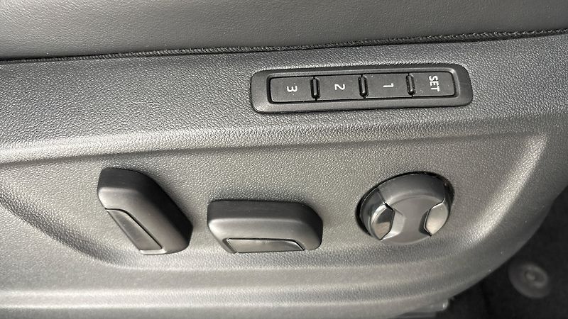 Škoda Kodiaq 2.0 TDI DSG 4x4 L&K - fotka 23 z 34