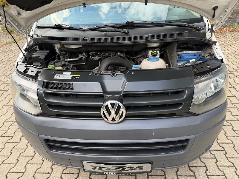 Volkswagen Transporter 2,0 TDi * + sada pneu  - fotka 21 z 21
