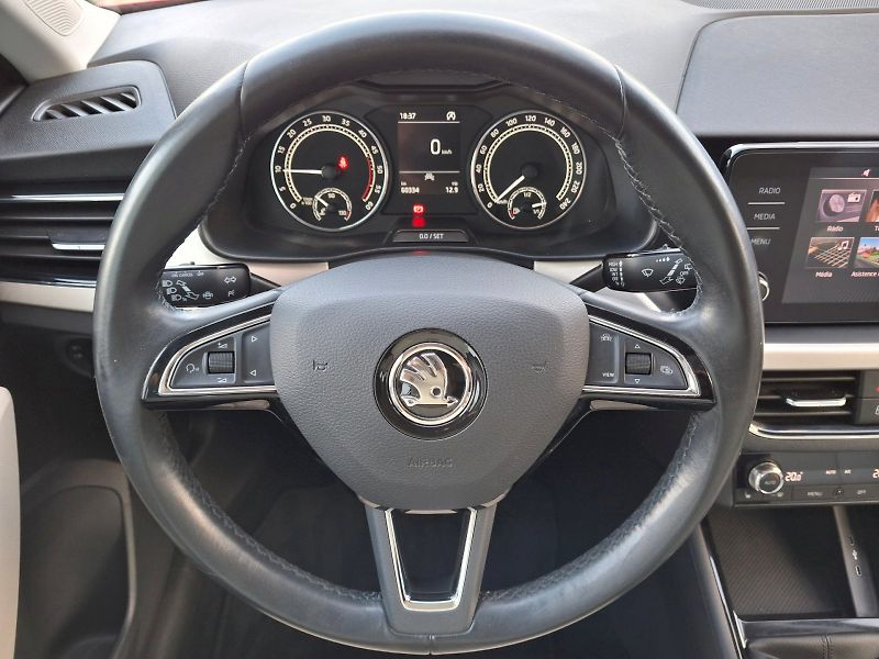 Škoda Kamiq (2019) Style 1,6TDi 85kW - fotka 15 z 35