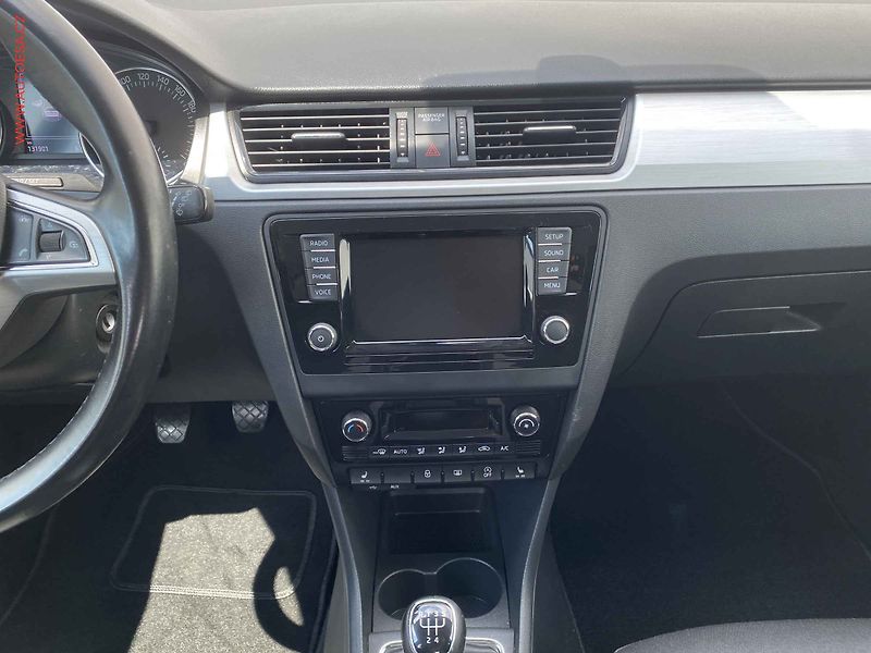 Škoda Rapid (2017) 1.2 TSi, Ambition, STK7/28 - fotka 12 z 17
