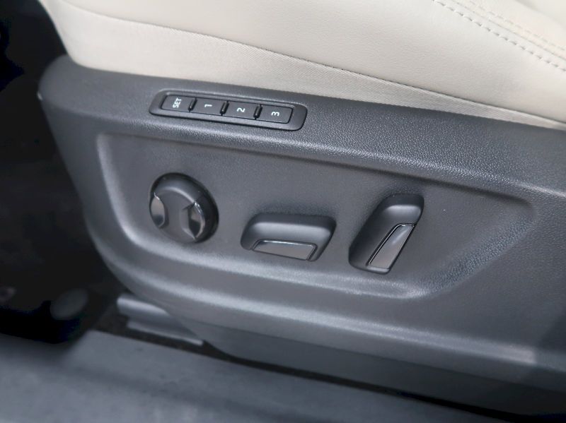 Škoda Kodiaq (2021) L&K 2.0TDI 147KW 4x4 DSG WEBAS - fotka 14 z 50