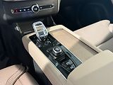 Volvo XC90 T8 Ultra Dark, Bowers, Tažné - náhled 32