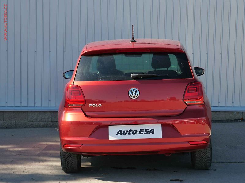 Volkswagen Polo (2016) 1.0 MPi, R-line - fotka 5 z 25