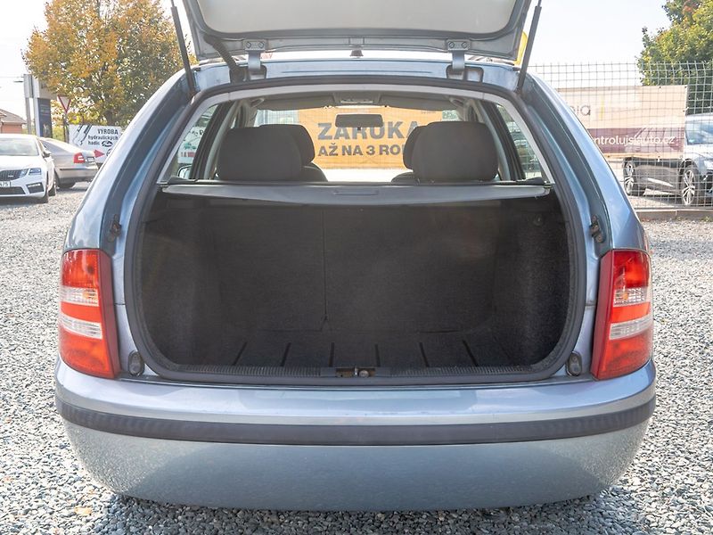 Škoda Fabia (2005) 1.4i 55KW – 165tkm - fotka 27 z 37