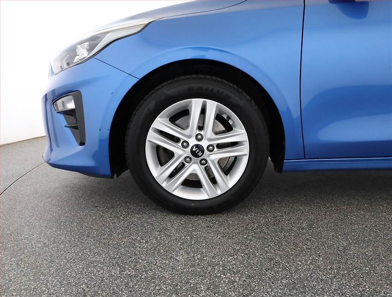 Kia Ceed (2021) 1.5 T-GDI, Navi, Tempomat - fotka 14 z 14