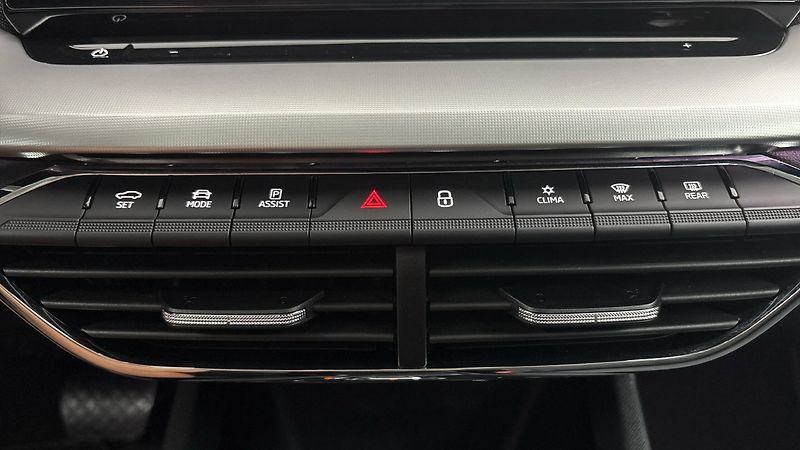 Škoda Octavia 1.5 TGI G-Tec DSG Style Combi - fotka 13 z 25