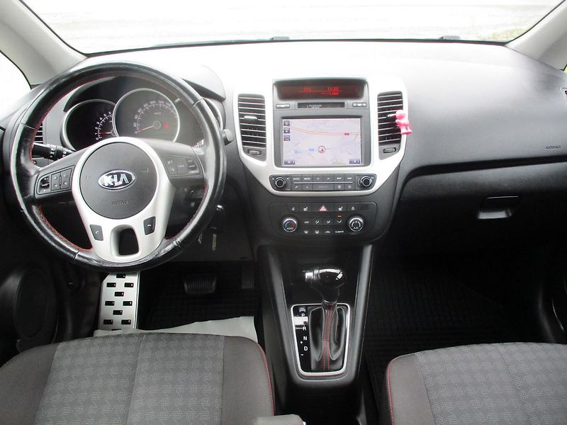 Kia Venga 1.6i 91kW AUTOMAT*NAVI*VÝHŘEV - fotka 24 z 50