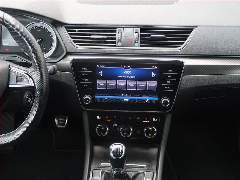Škoda Superb (2020) Sportline 1.5 TSI - fotka 12 z 28