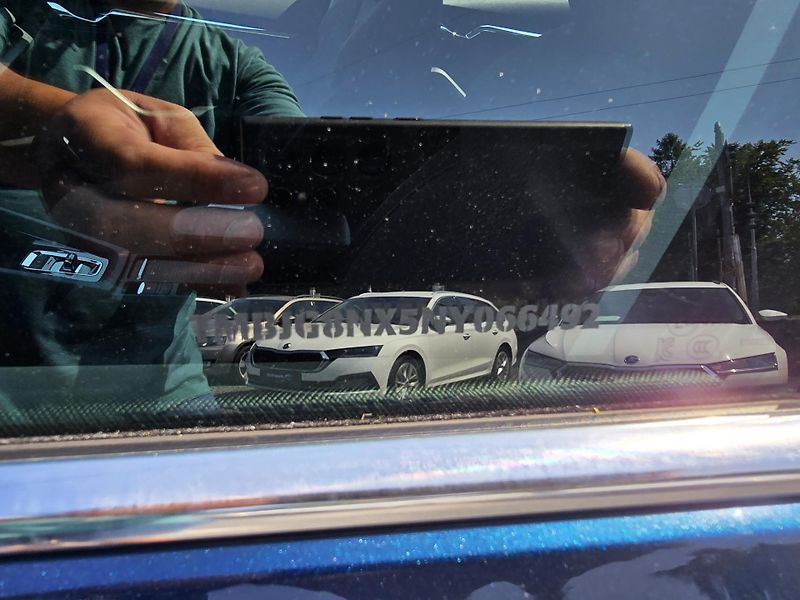 Škoda Octavia 2.0TDI DSG STYLE+ MATRIX ČR! - fotka 9 z 44