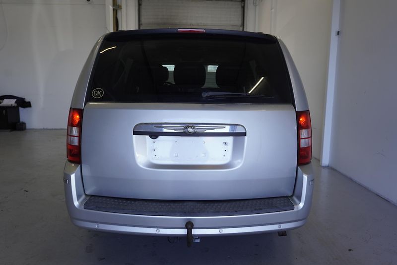 Chrysler Grand Voyager 3,8I LIMITED AUT. - fotka 6 z 30