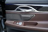 BMW Řada 7 740d xDrive/9AT/Lasery/Mpaket - náhled 21