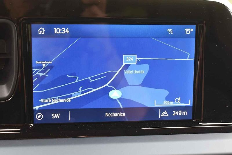 Auto je přímo stvořené k rodinným výletům
