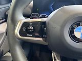 BMW Řada 5 520d xDrive Touring M-Sport - náhled 15