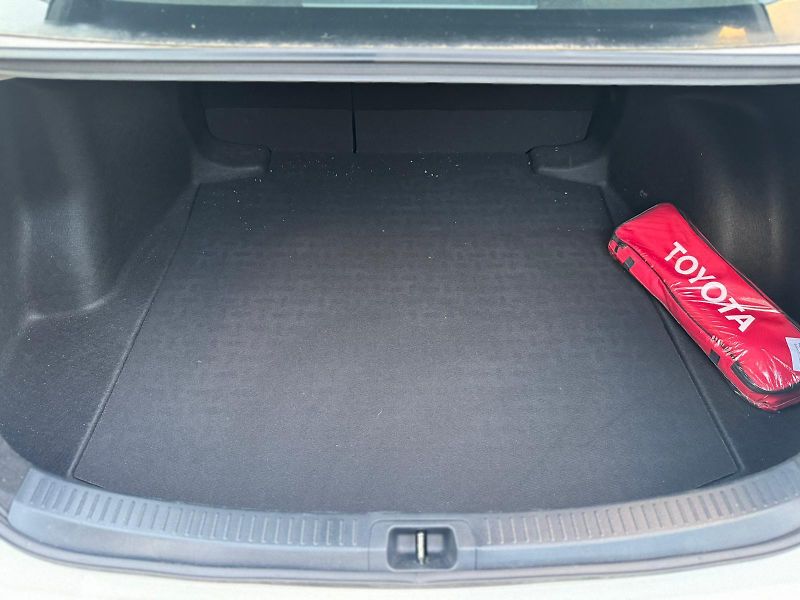 Toyota Corolla 1.8Hybrid 1.MAJITEL ČR DPH - fotka 19 z 29