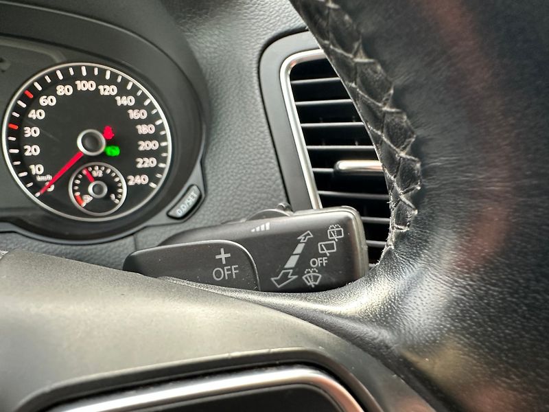 Volkswagen Sharan (2010) 2.0Tdi 125kw DSG Highline - fotka 20 z 35
