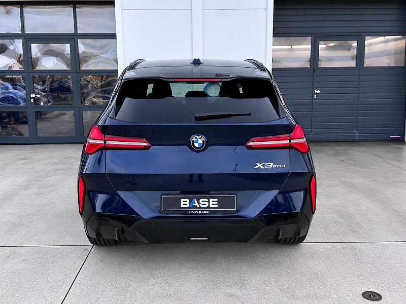 BMW X3 xDrive20d M-Sport PRO - fotka 5 z 28