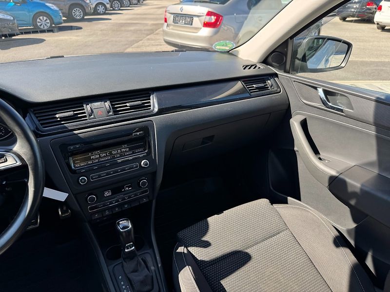 Škoda Rapid (2015) Spaceback Style + 1.4 TSI DSG - fotka 16 z 31
