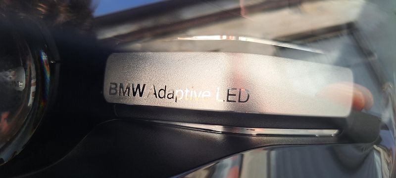 BMW i3 (2015) REX*LED*VÝBAVA*STAV*VÝHŘEV - fotka 33 z 42