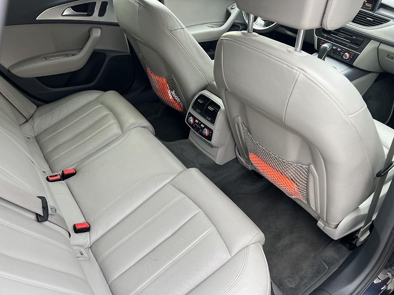 Audi A6 3.0 TSi 245kw kamera 4x klima - fotka 12 z 23