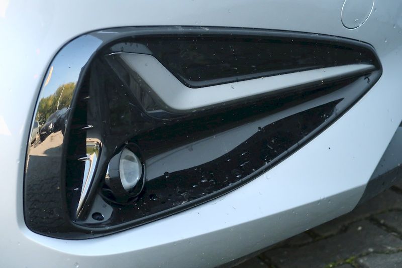 Hyundai i30 (2023) SW Smart 1,0 T - GDI DCT7 88 k - fotka 27 z 35