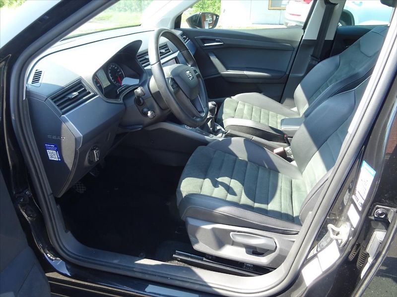 Seat Arona 1,0 TSi 85 kW - fotka 9 z 26