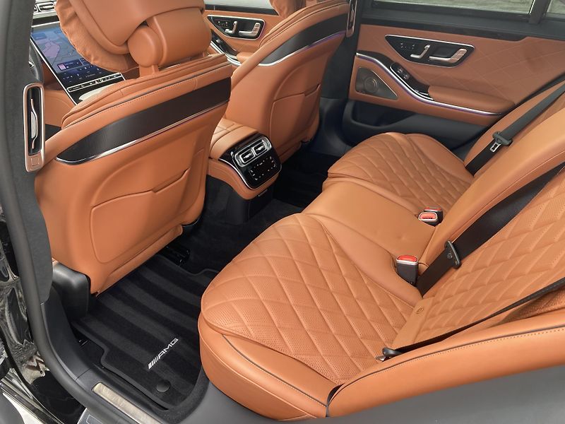 Mercedes-Benz Třídy S S580 503PS 4MATIC AMG DPH TOP - fotka 108 z 180