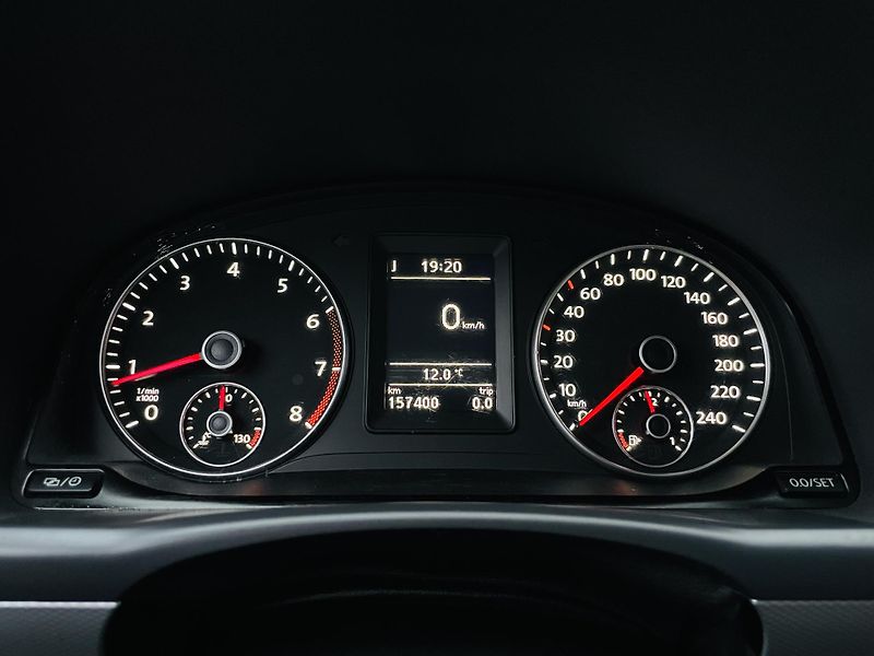 Volkswagen Touran 1.4TSI VÝHŘEV SERVISKA TAŽNÉ - fotka 40 z 43