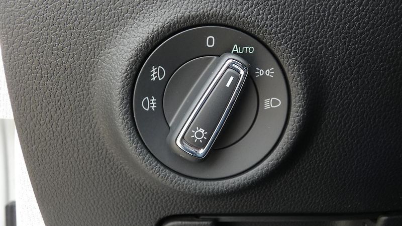 Škoda Superb 2,0 TDI 4x4 140kW L&K - fotka 10 z 30
