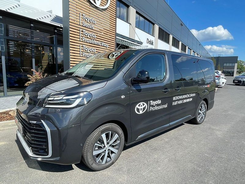 Toyota ProAce Verso 2.0 D A/T L2 Family 8S Webasto - fotka 2 z 29