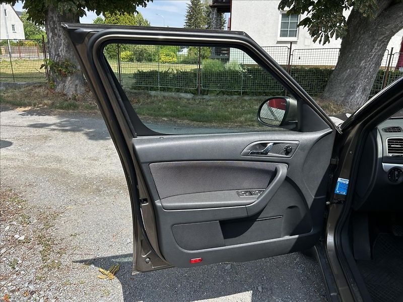 Škoda Yeti 1,2 TSi 77kW LPG  Tažné,Webast - fotka 10 z 42
