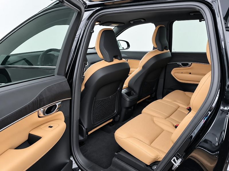 Volvo XC90 (2024) 7 mist TOP VÝBAVA ČR 1.maj DPH - fotka 24 z 44
