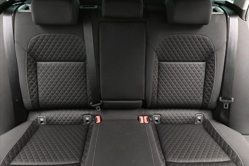 Škoda Superb 2,0 TDI 110kW DSG Clever Záruk - fotka 27 z 30