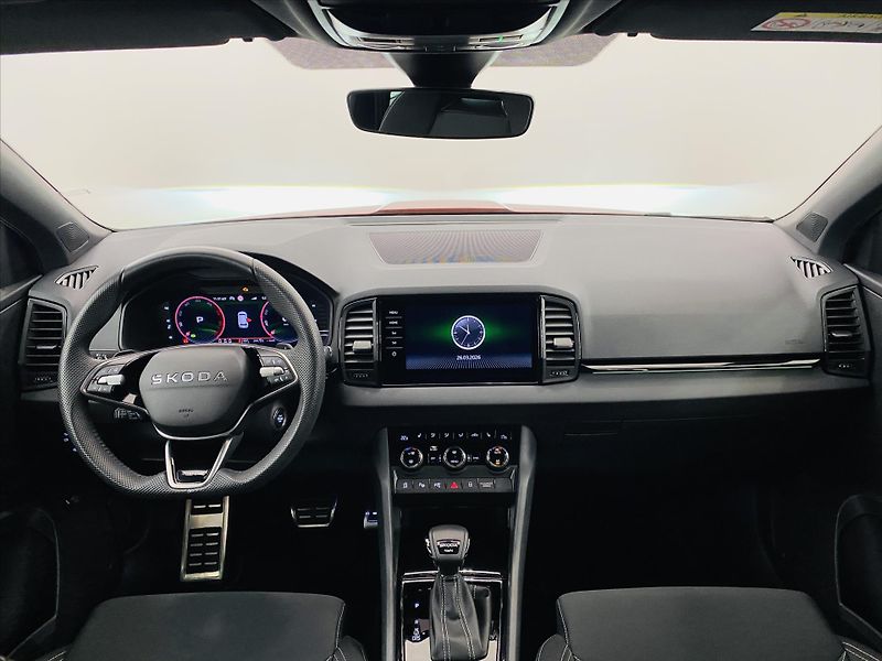 Škoda Karoq 2,0 TDI 110kW DSG 4x4 SportLin - fotka 9 z 26