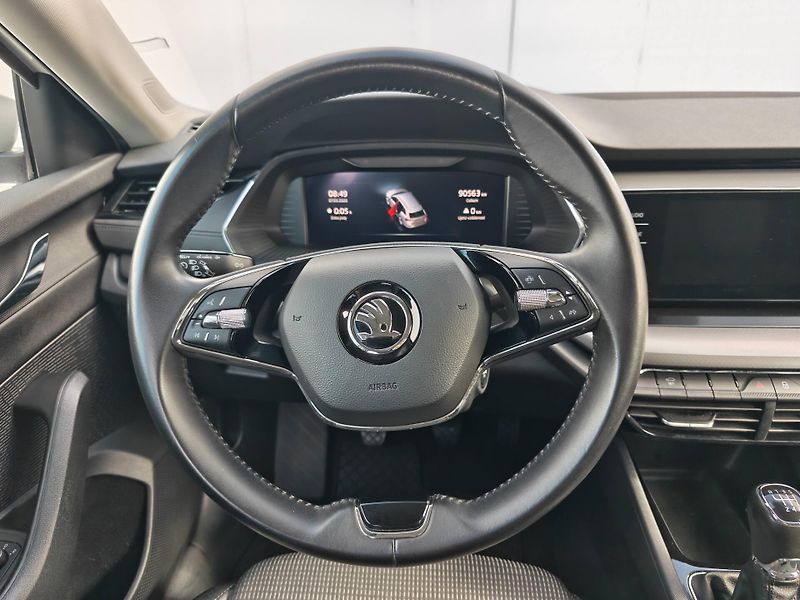 Škoda Octavia Ambition 6MP 1,5TSI - fotka 11 z 21