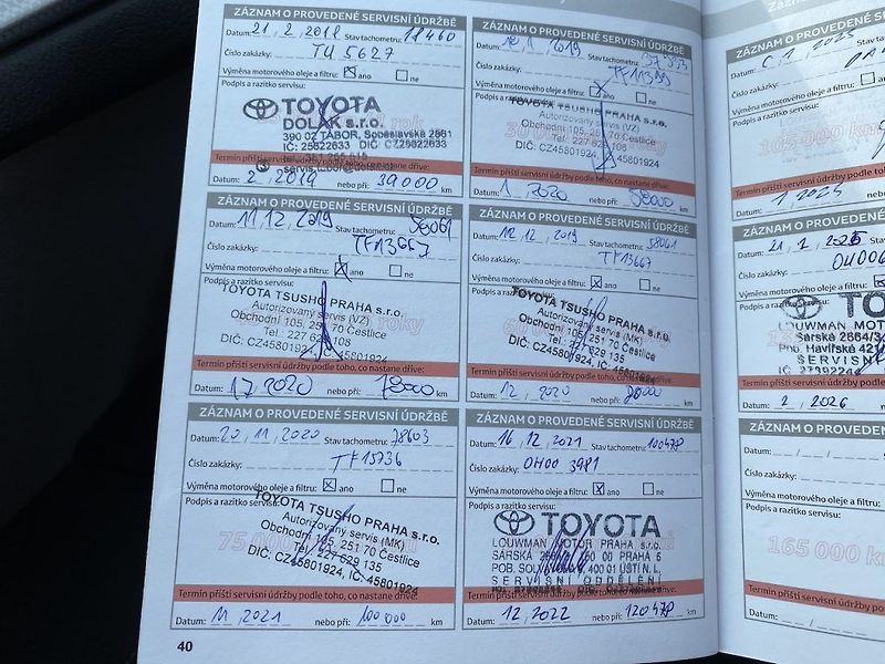 Toyota Avensis 2.0D, ČR, Trend, tažné, navi - fotka 16 z 18
