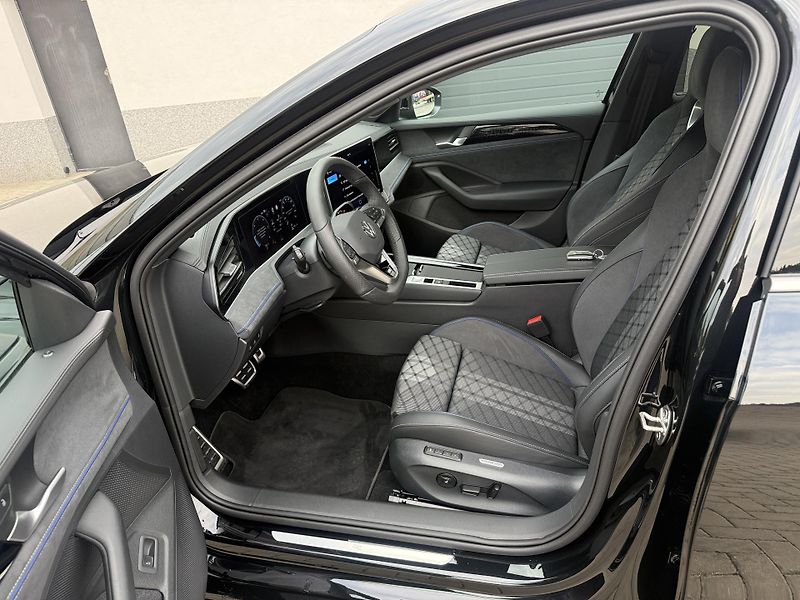 Volkswagen Passat (2026) 2.0 TDI 110kw R-line - fotka 11 z 16