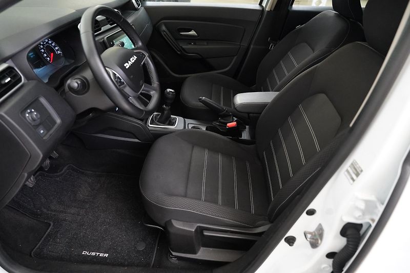 Dacia Duster - fotka 11 z 28