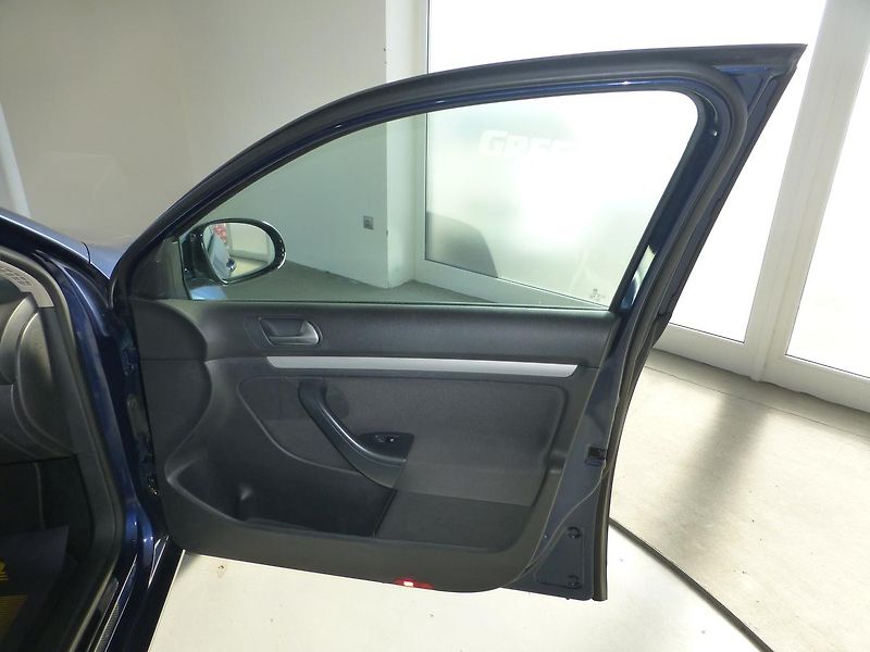 Volkswagen Golf (2012) 1,4TSI*ALU*NAVI*VYHŘ.S.*KUŽE - fotka 19 z 26