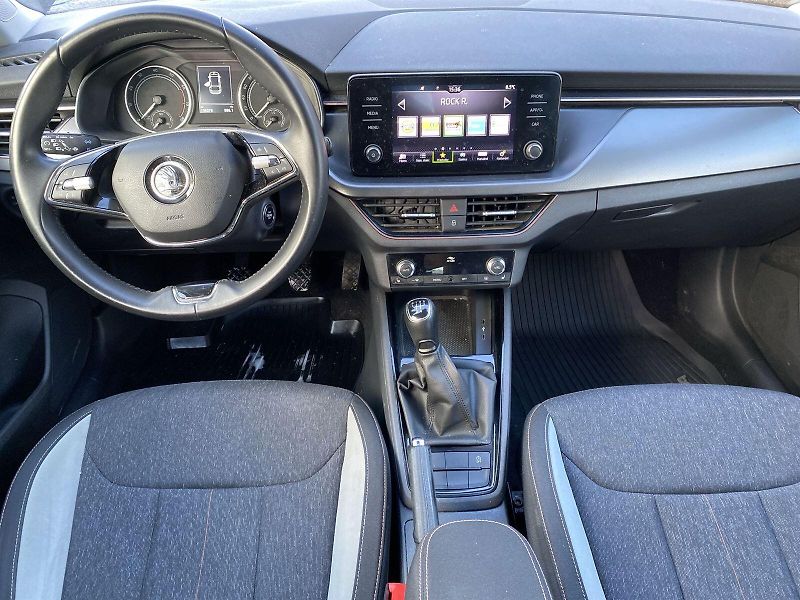 Škoda Scala (2023) 1.0 TSI Style - fotka 5 z 32
