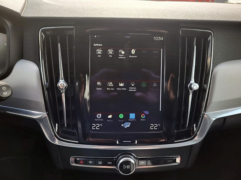 Volvo V90 D4 Drive-E INSCTRIPTION autom. - fotka 14 z 45