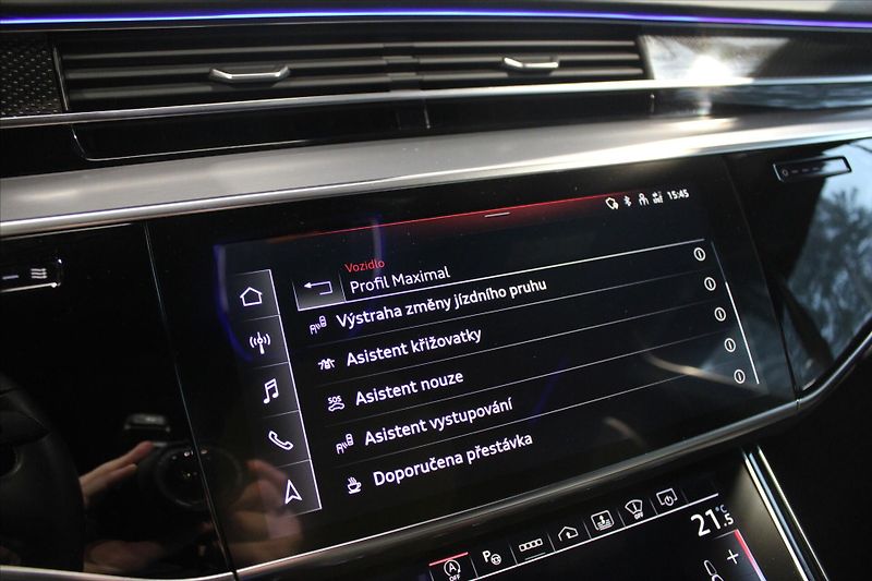 Audi S8 V8 TFSi 420kW quattro NezTop/P - fotka 22 z 38