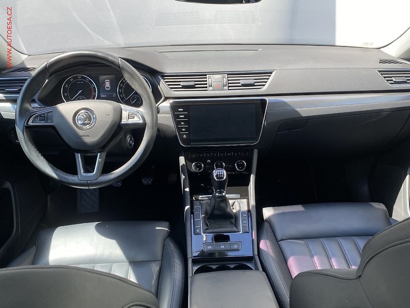 Škoda Superb (2019) 1.5 TSi, Style, bixen, navi - fotka 8 z 19