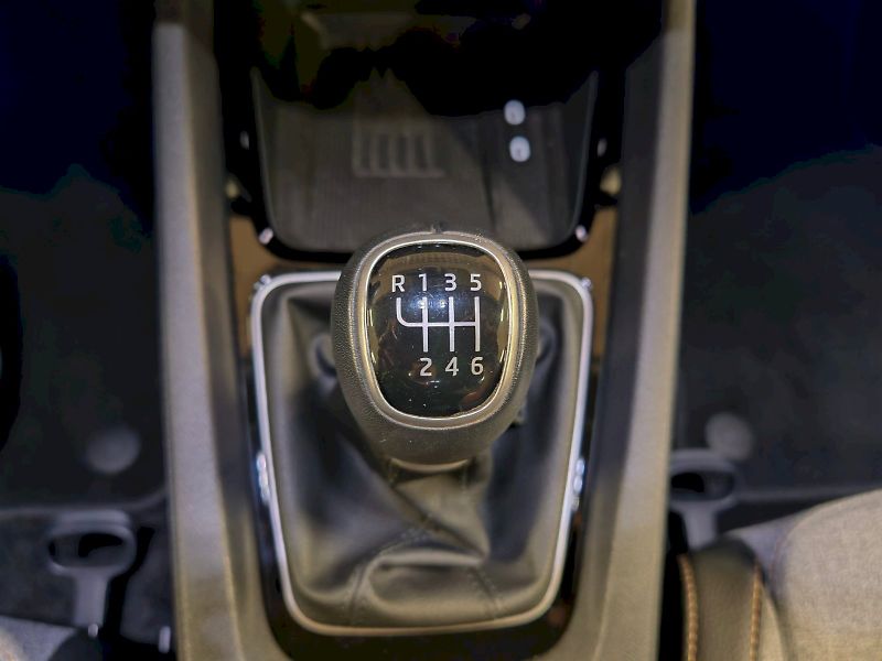 Škoda Octavia (2025) 1.5 TSI 85 kW Top Selection - fotka 19 z 31