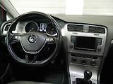 Volkswagen Golf (2015) 1.6TDi, Navi, panor - náhled 11